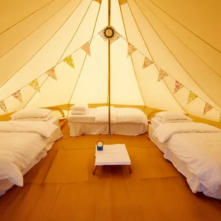 豪华帐篷 Farrington Farm Boutique Camping *